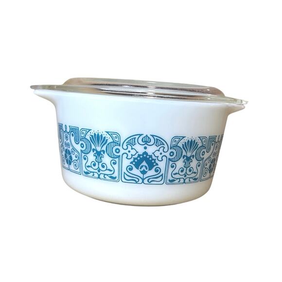 Vintage Pyrex 373 1QT Blue Horizon Casserole Dish with Lid, 1960s–1970s - Picture 1 of 12